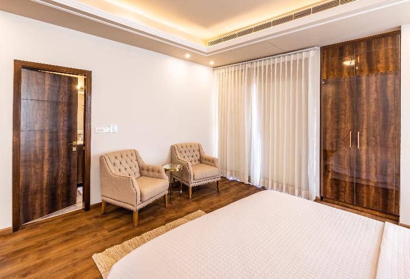 The Manor Luxury Service Apartments image