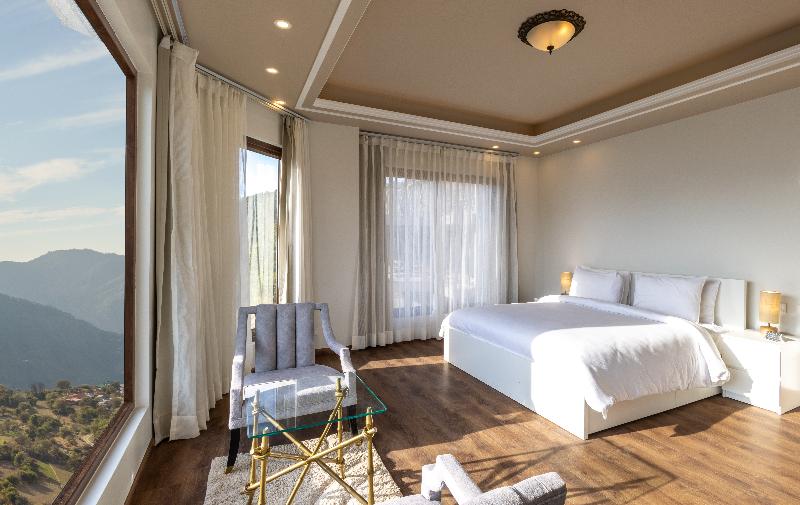 The Manor Luxury Service Apartments image