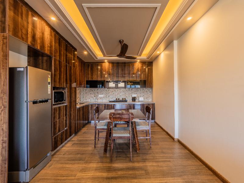 The Manor Luxury Service Apartments image