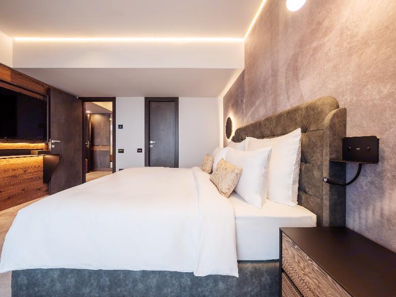 Hotel Simona Halep image