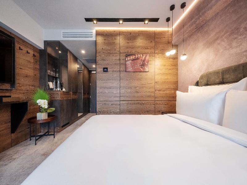 Hotel Simona Halep image