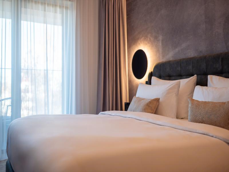 Hotel Simona Halep image