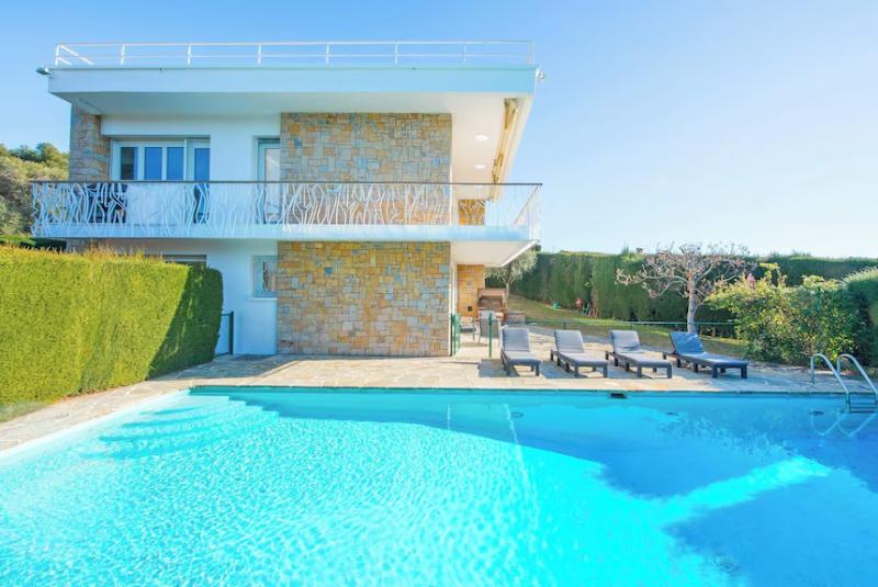 Villa App Grenouillere image