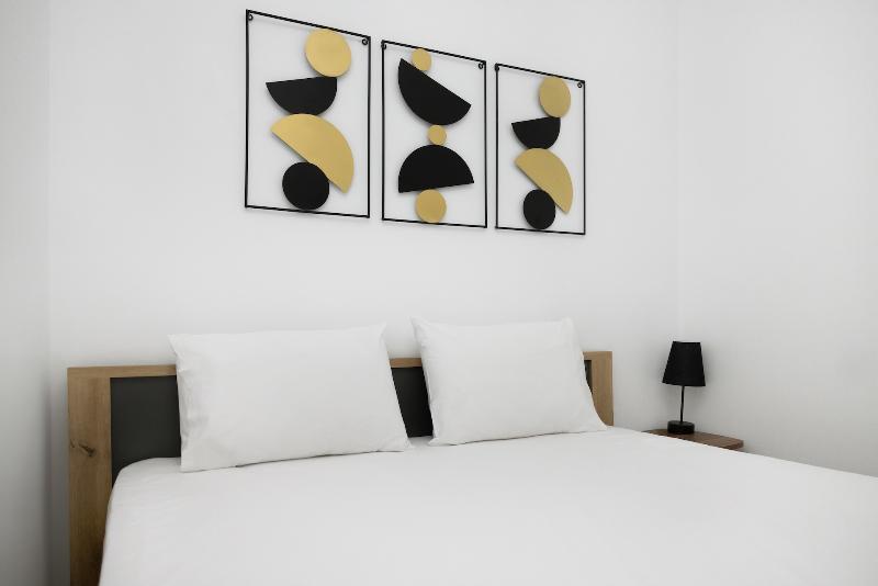 Flamingo View Suites & Villas image