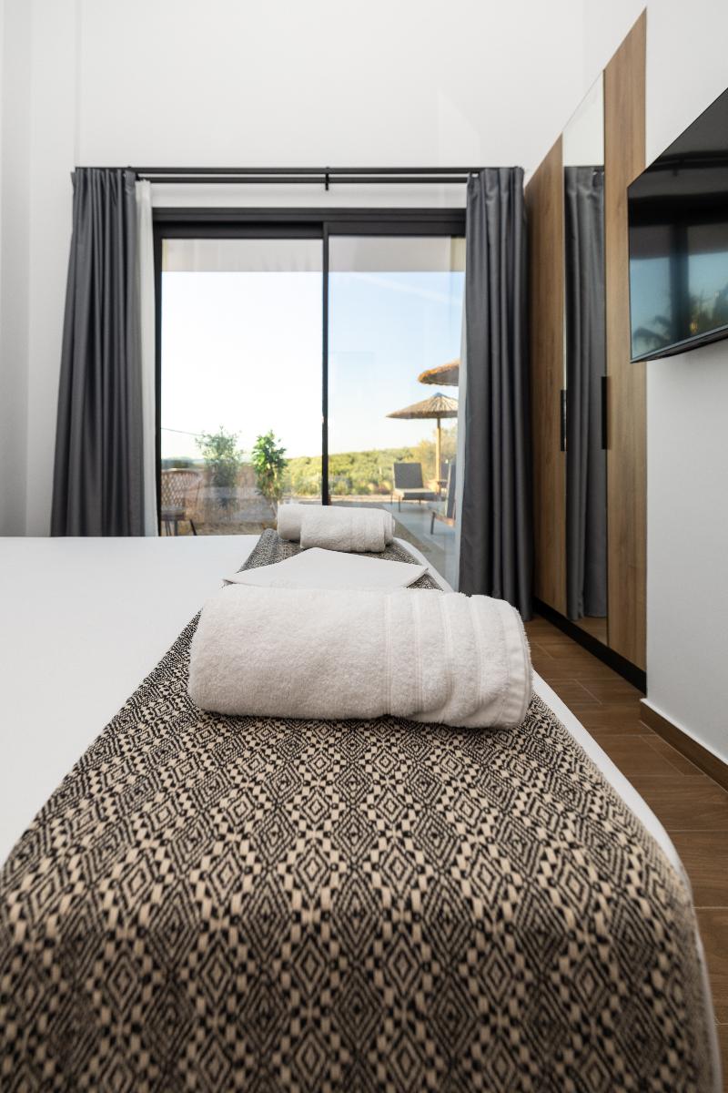 Flamingo View Suites & Villas image