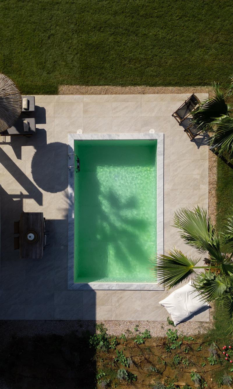 Flamingo View Suites & Villas image