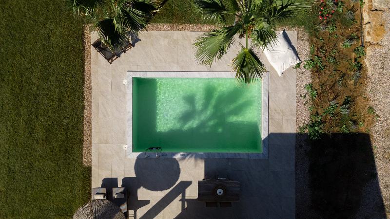 Flamingo View Suites & Villas image