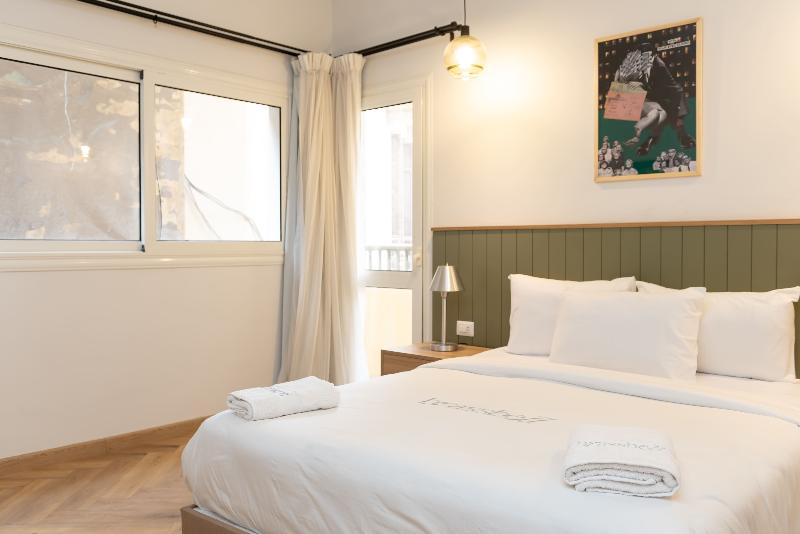 Studio Apartments Downtown Cairo Ouzonian House image