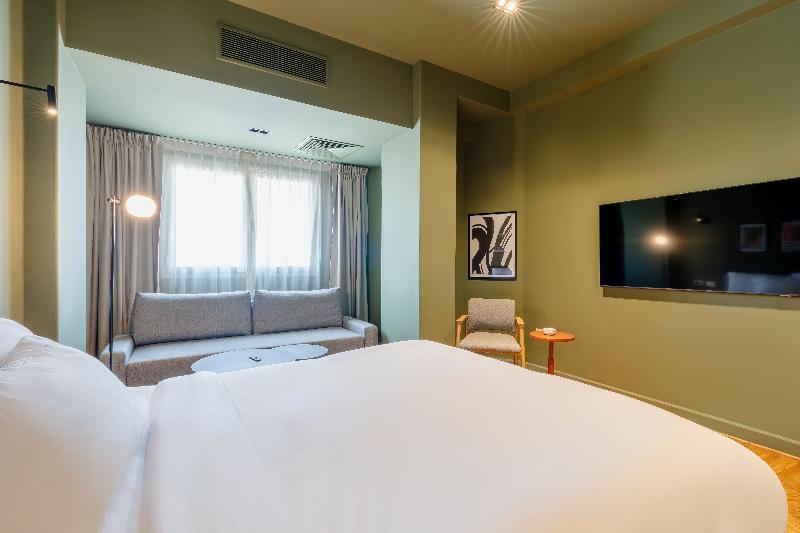Studio Apartments Downtown Cairo Ouzonian House image