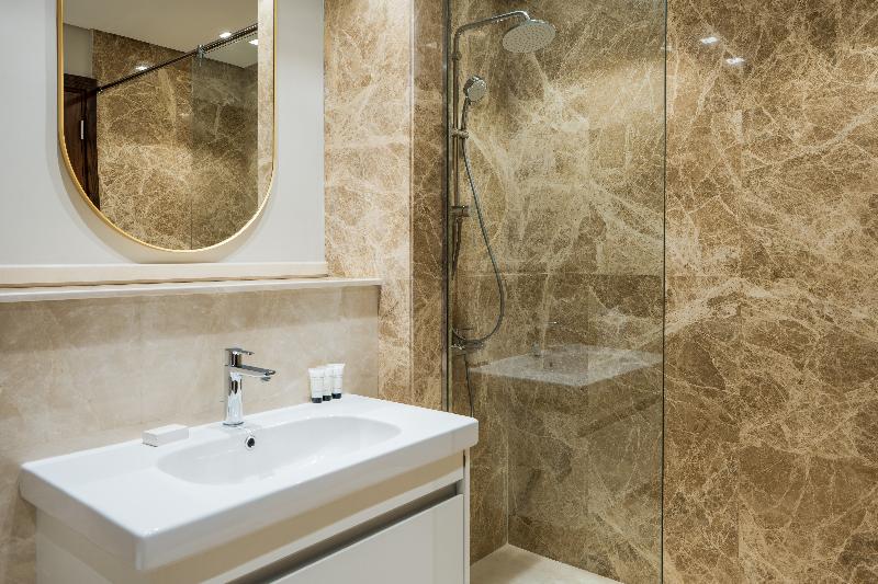 Brassbell Sheikh Zayed Aeon Towers image