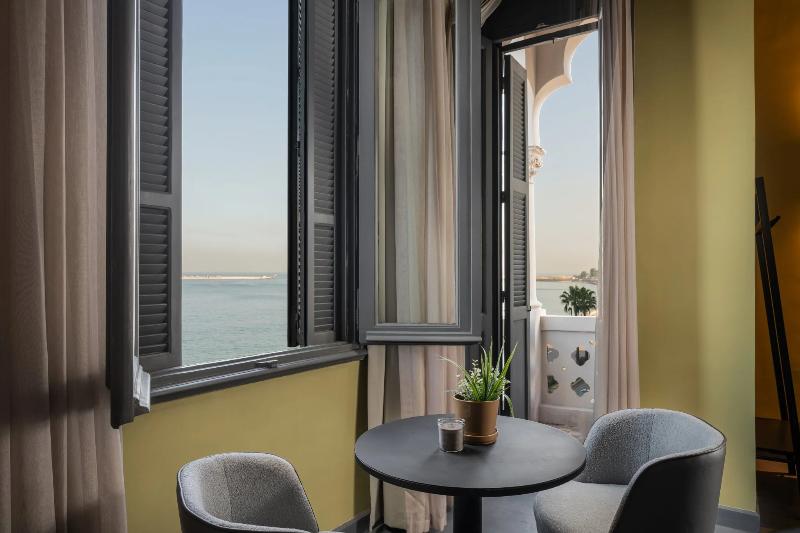 Grey Studio Apartments Corniche Alexandria image