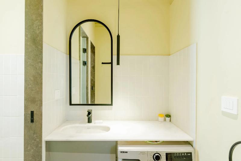 Studio Apartments Downtown Alexandria Menascehouse