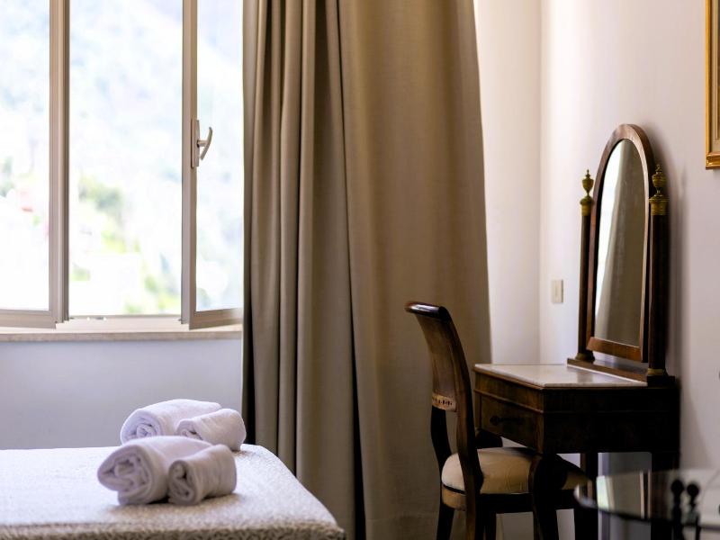 Hotiday Positano Sea View image