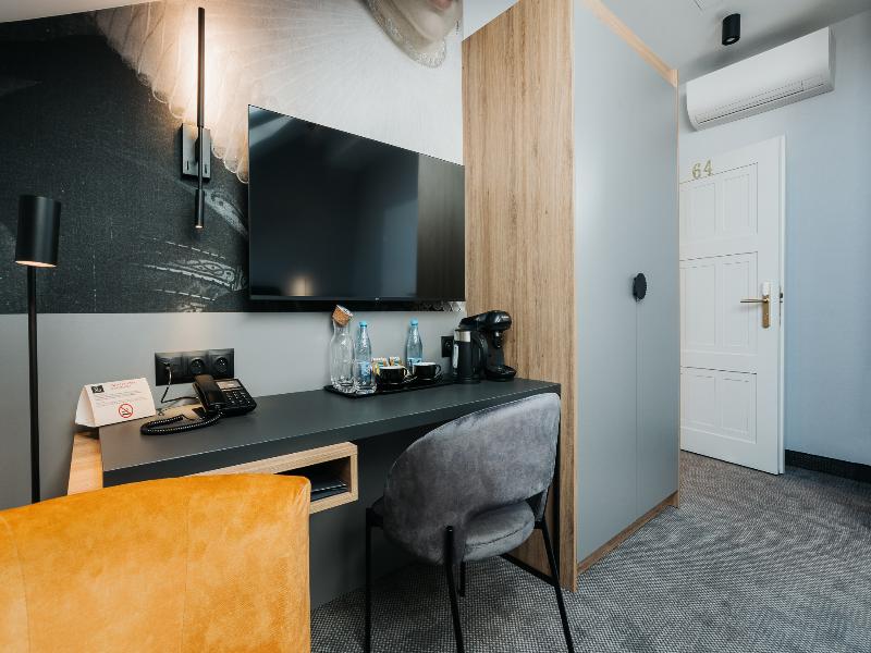 Hotel M4 Boutique image