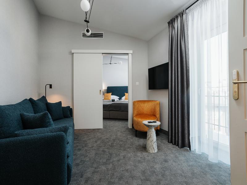 Hotel M4 Boutique image