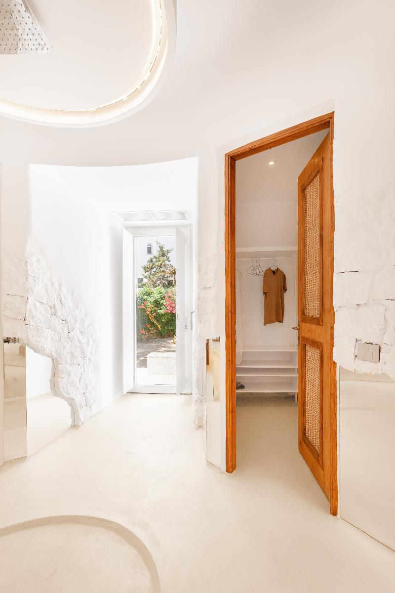 Anome Hotel image