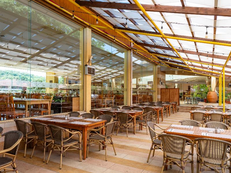 Les Magnolias Hotel image
