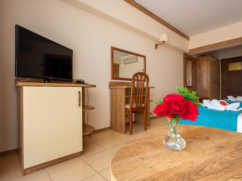 Les Magnolias Hotel image