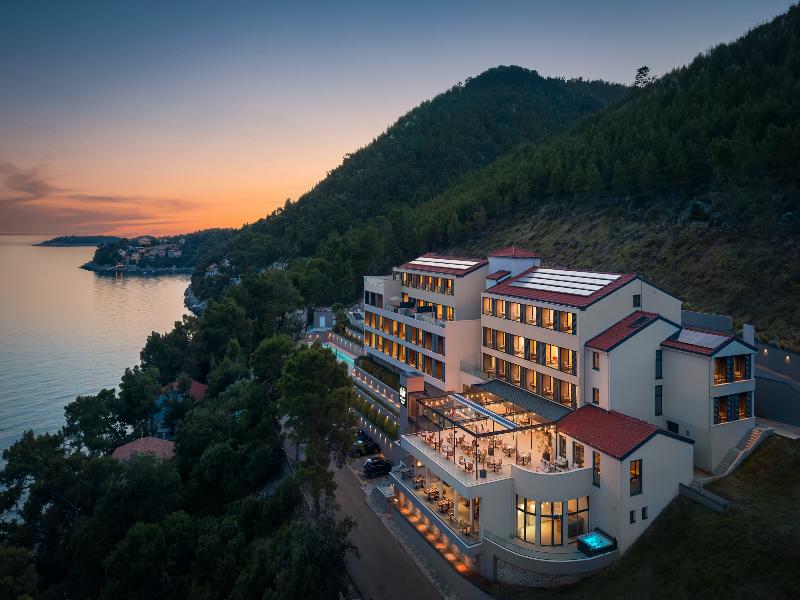 Aminess Alfir Hotel