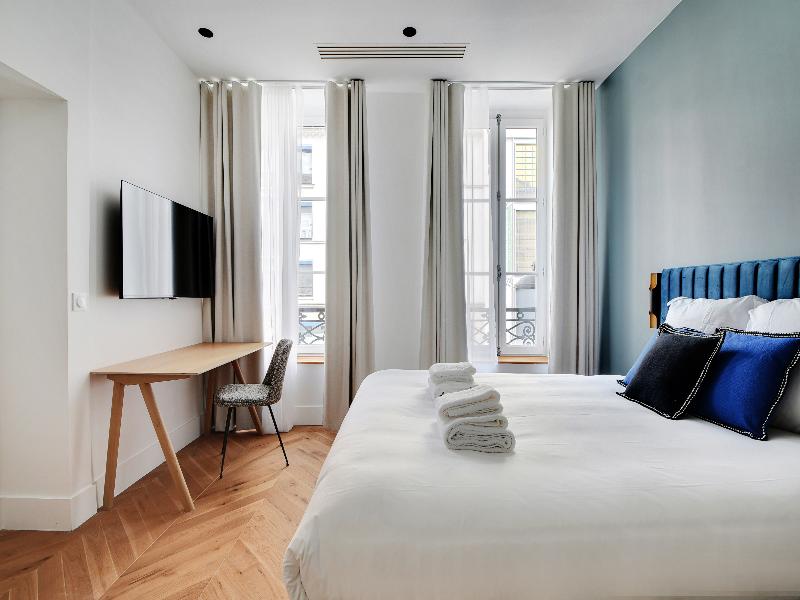 Libere Paris Haussmann image
