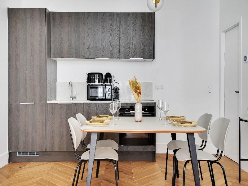 Libere Paris Haussmann image