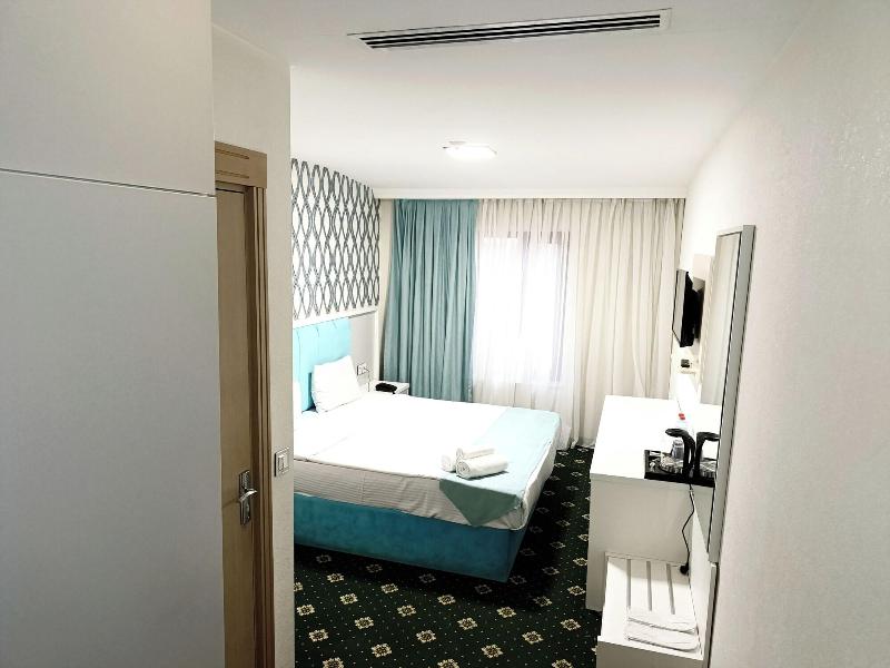 Alis Hotel Baku image