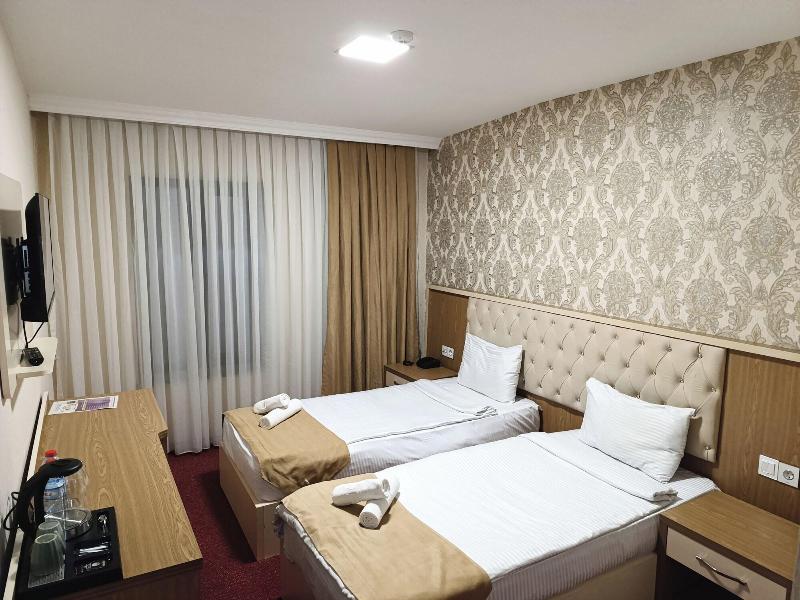 Alis Hotel Baku image