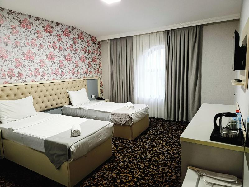 Alis Hotel Baku image