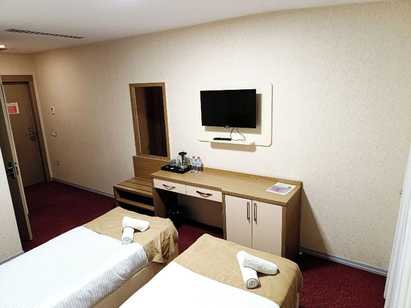 Alis Hotel Baku image