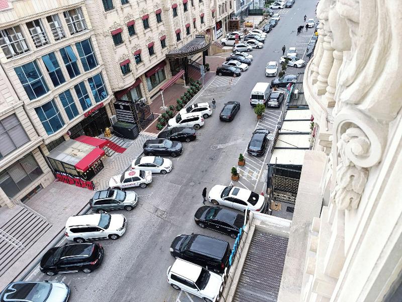 Alis Hotel Baku image