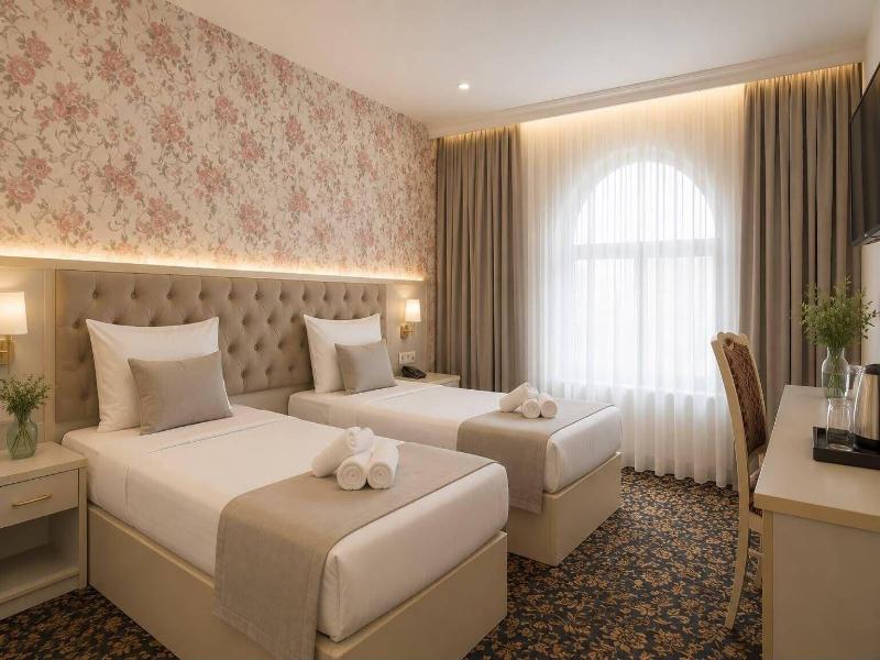 Alis Hotel Baku image