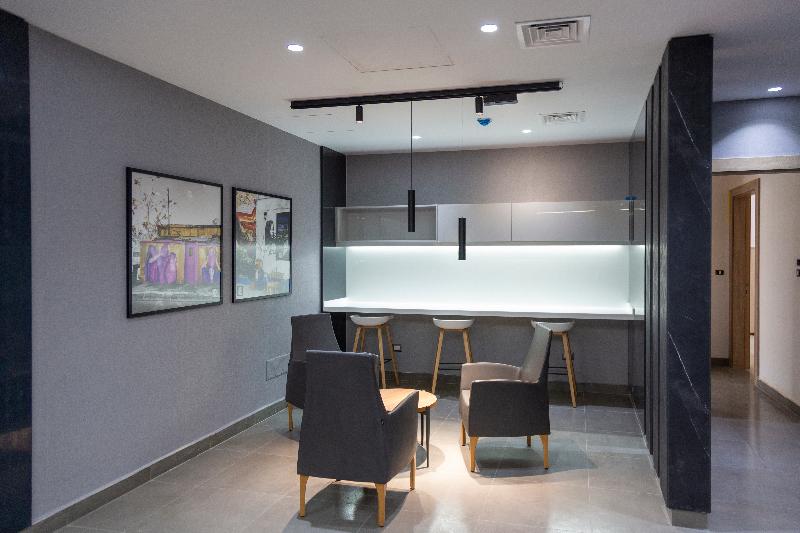 Liv Weibdeh Hotel Suites image