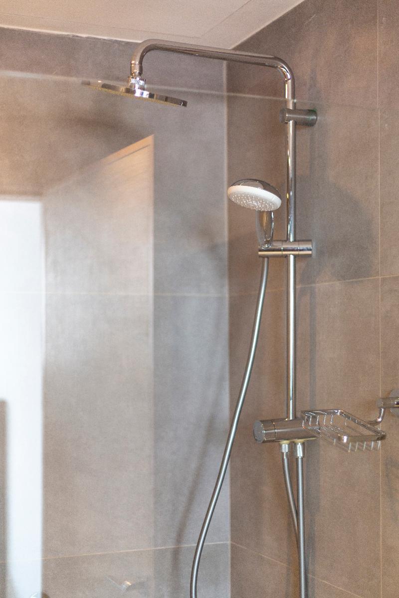 Liv Weibdeh Hotel Suites image