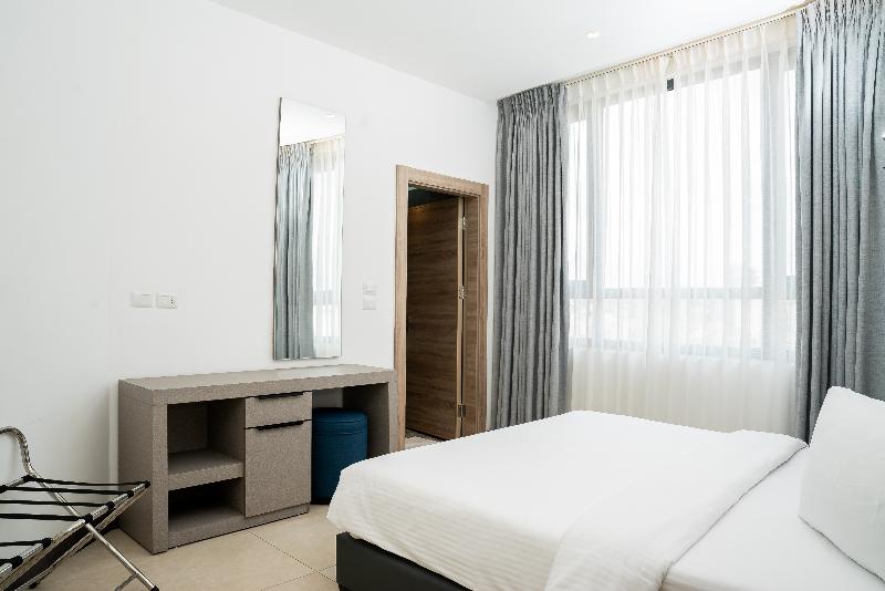 Liv Weibdeh Hotel Suites image