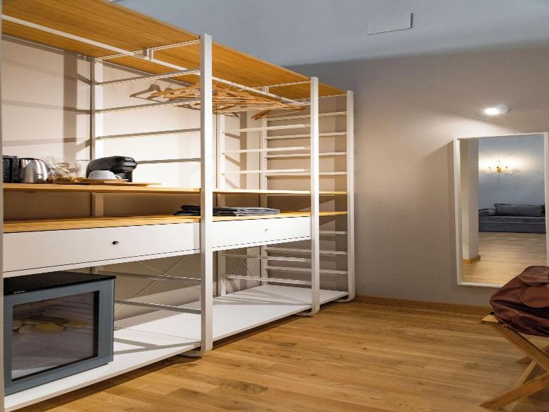 Divisi Suites & Spa image
