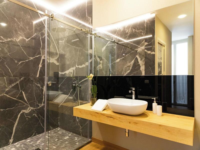 Divisi Suites & Spa image