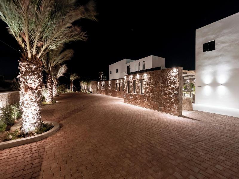 Noir Mykonos