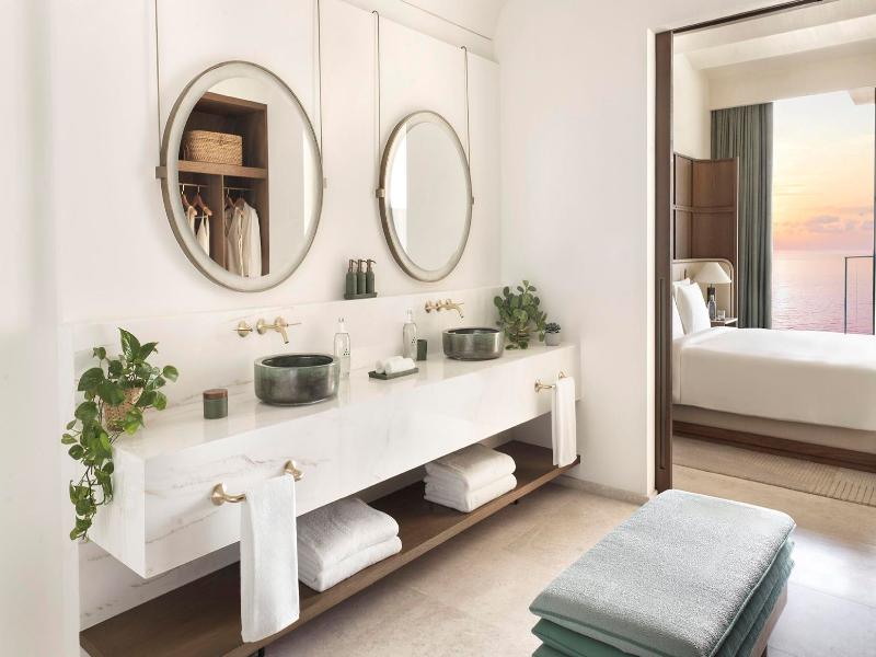 Six Senses The Palm, Dubai image
