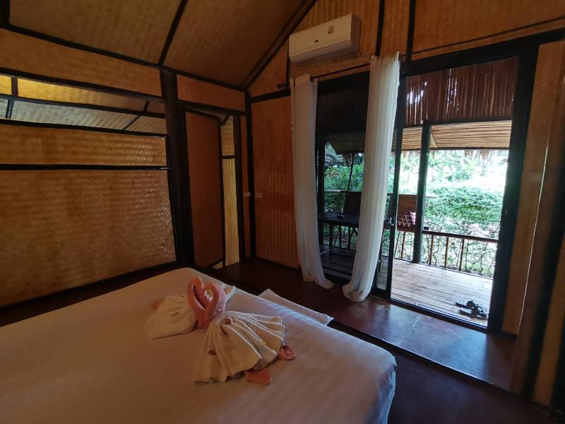 Eco Lanta Hideaway Beach Resort image