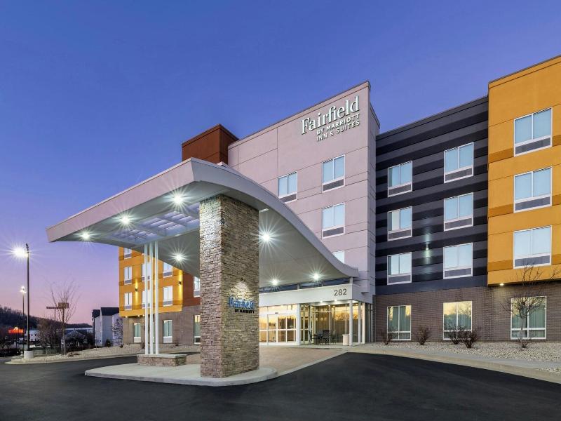 Fairfield Inn & Suites By Marriott Louisville Sh