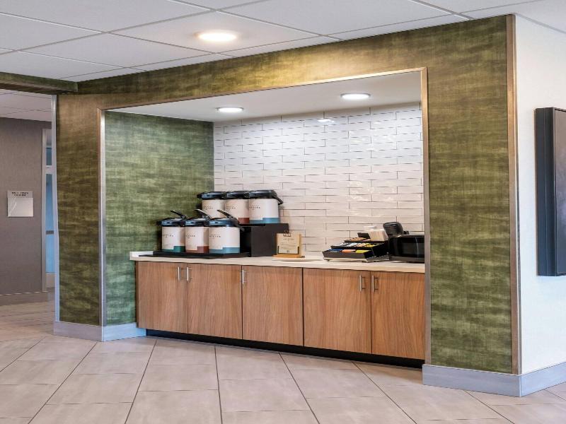 Fairfield Inn & Suites By Marriott Louisville Sh
