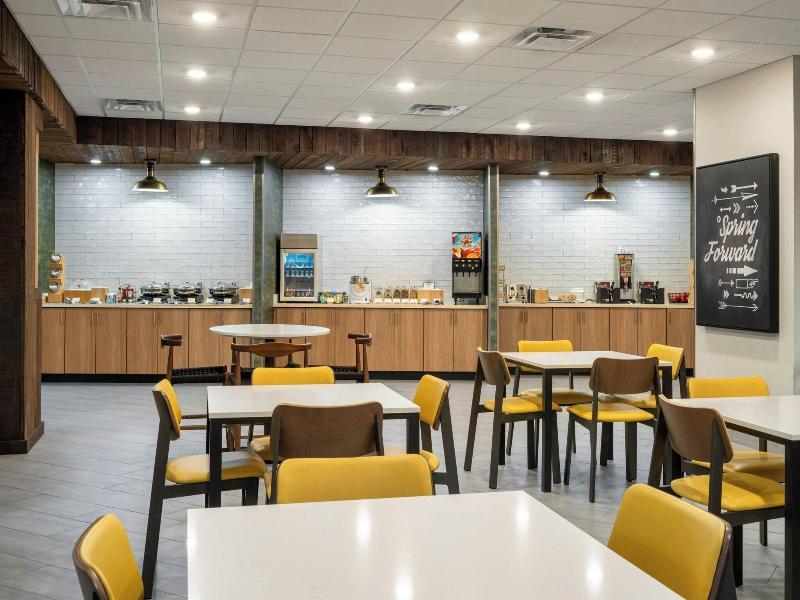 Fairfield Inn & Suites By Marriott Louisville Sh