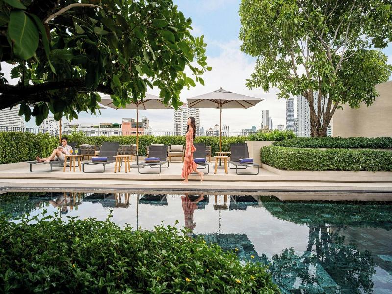 Madi Paidi Bangkok, Autograph Collection (marrio image