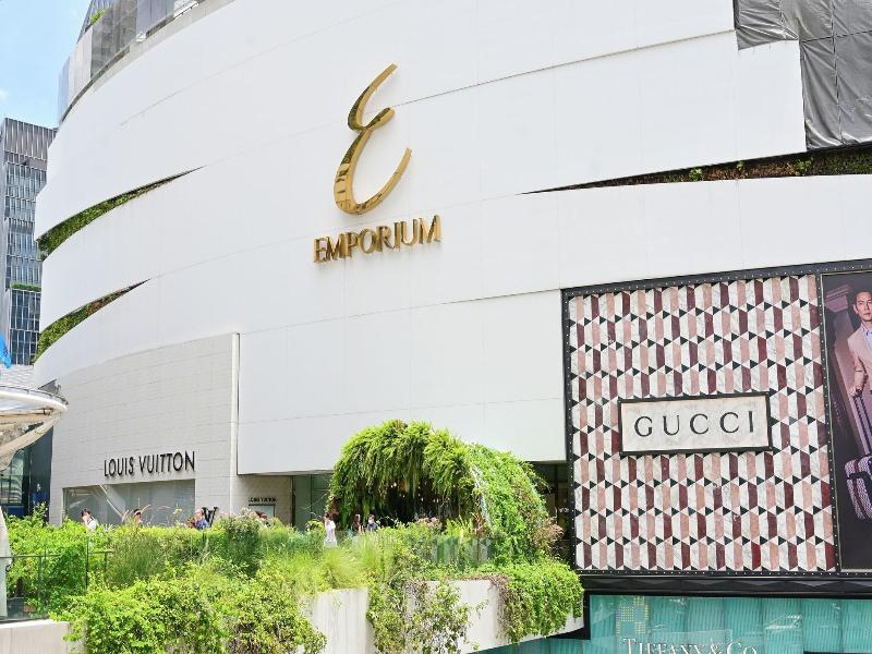 Madi Paidi Bangkok, Autograph Collection (marrio image