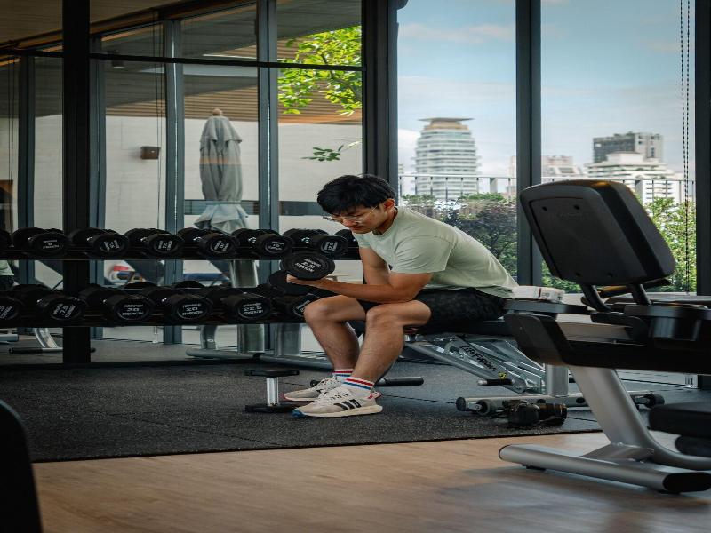 Madi Paidi Bangkok, Autograph Collection (marrio image