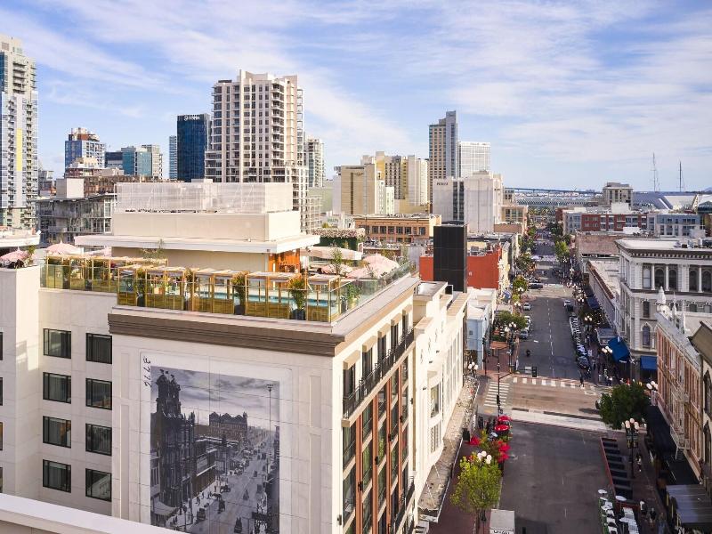 Ac Hotel By Marriott San Diego Downtown Gaslamp  image