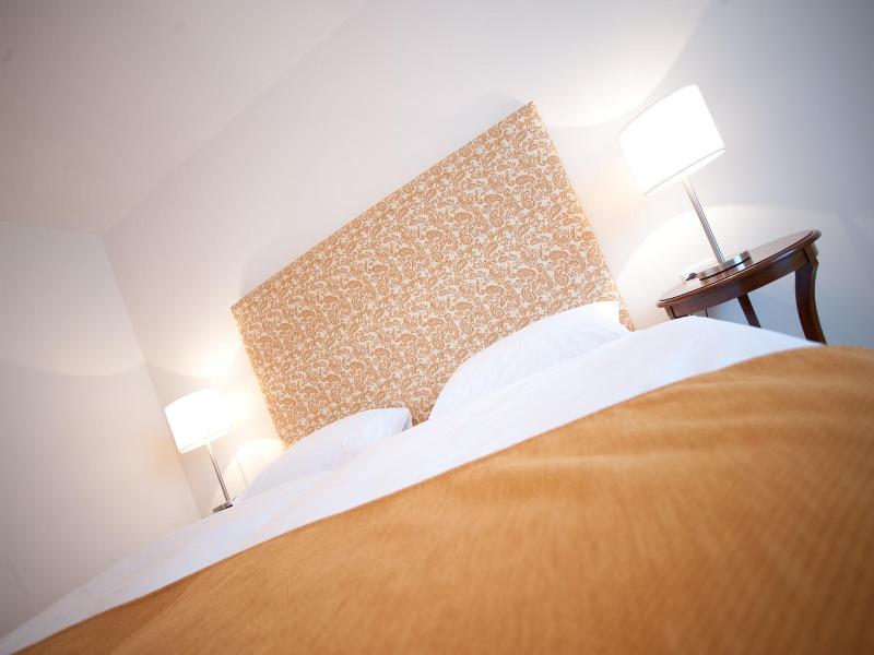 Stadthotel Zur Goldenen Krone image