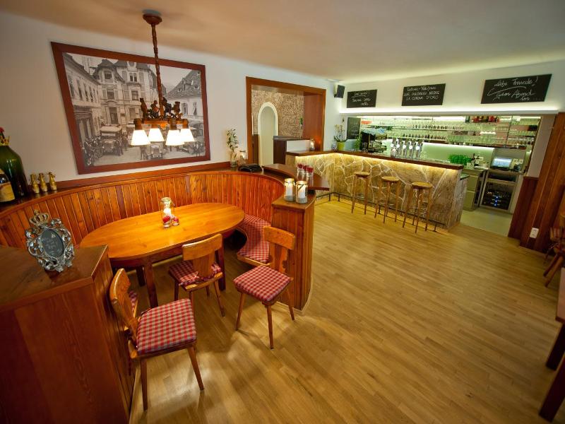 Stadthotel Zur Goldenen Krone image