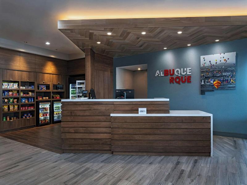 Fairfield By Marriott Inn & Suites Albuquerque U