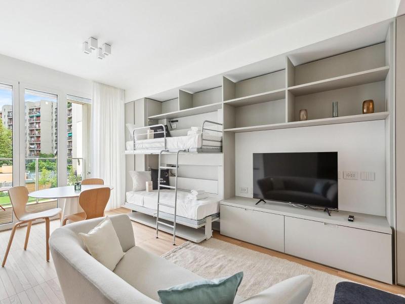 Limehome Milan Via Stresa image